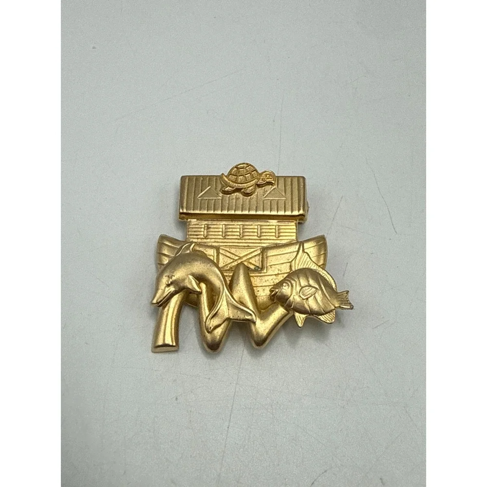 Vtg Noahs Ark Brooch Gold Tone Religious Animal‎ Pin Turtle Dolphin Fish 1.5in